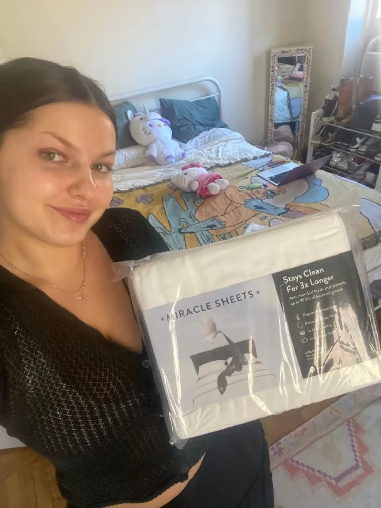 Miracle Sheets Customer Carla S.